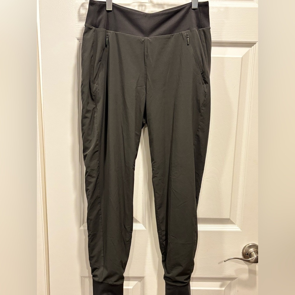 Athleta Women's Cozy and Warm Lined Dark Green Joggers